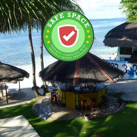 Reddoorz Premium @ Flower Beach Anda エクステリア 写真